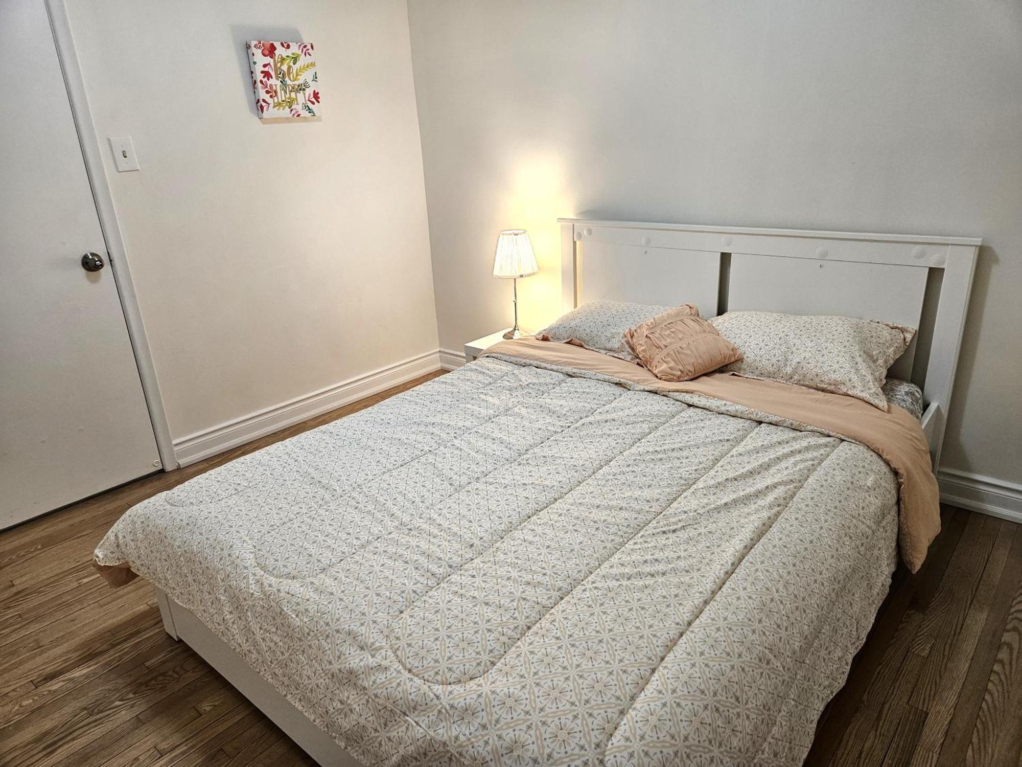 Charming Detached House Near The Airport Apartment Mississauga Bagian luar foto